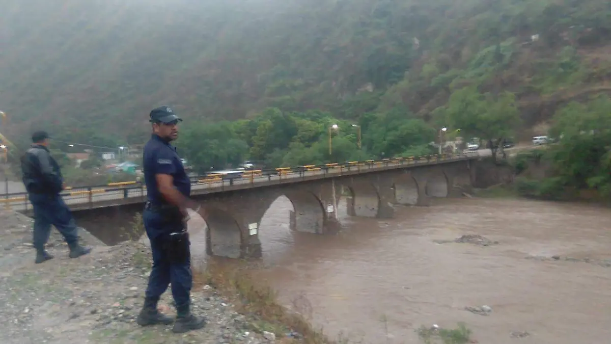 18 MAS DE 700 PERSONAS EN 4 MUNICIPIOS (2)